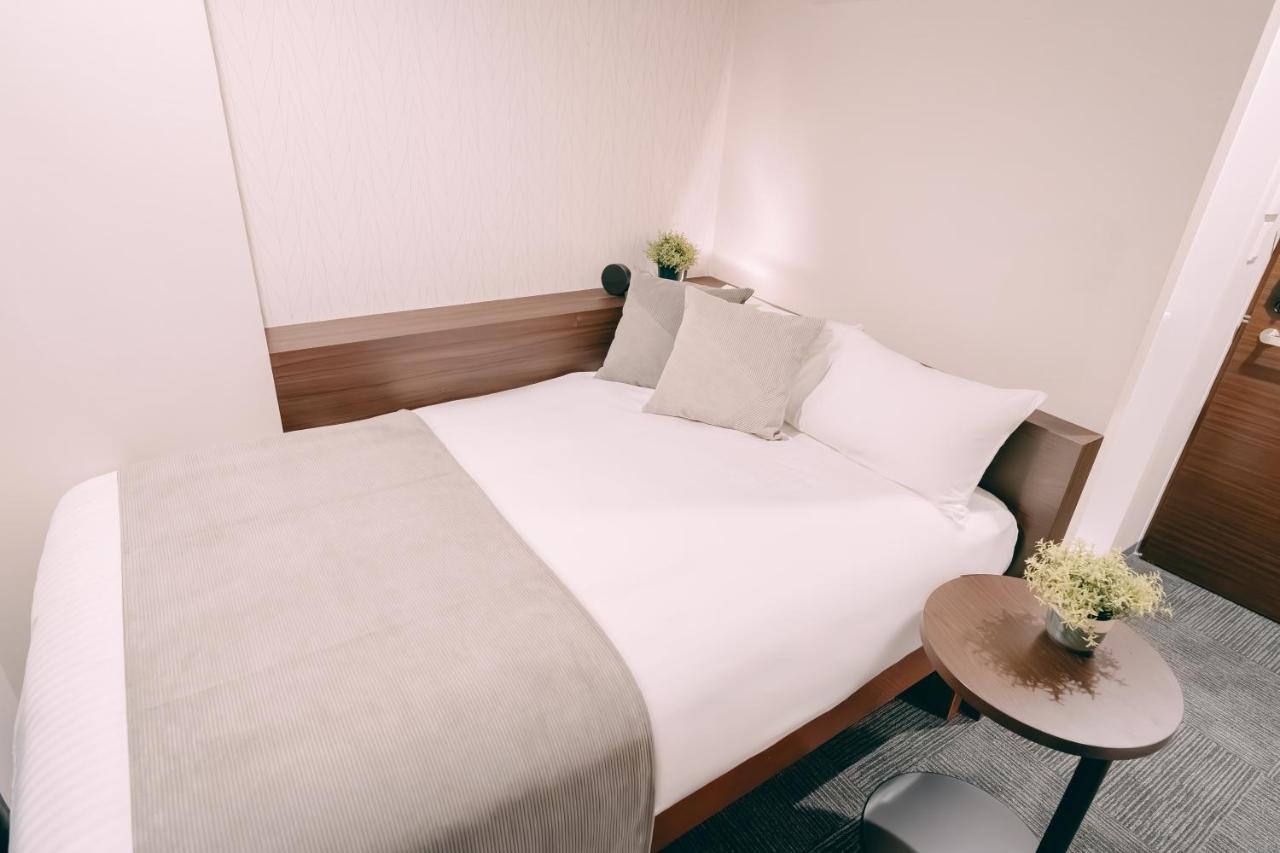 R Hotel Honmachi Ōsaka Exterior foto